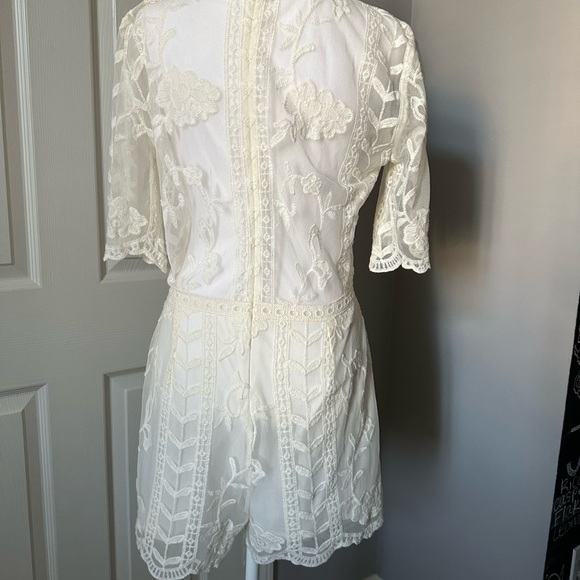 Socialite Lace Romper, cream, size L - Picture 5 of 9